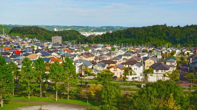 在宅ワークの普及で住宅需要が変化。都心の駅近から郊外の一戸建てへ