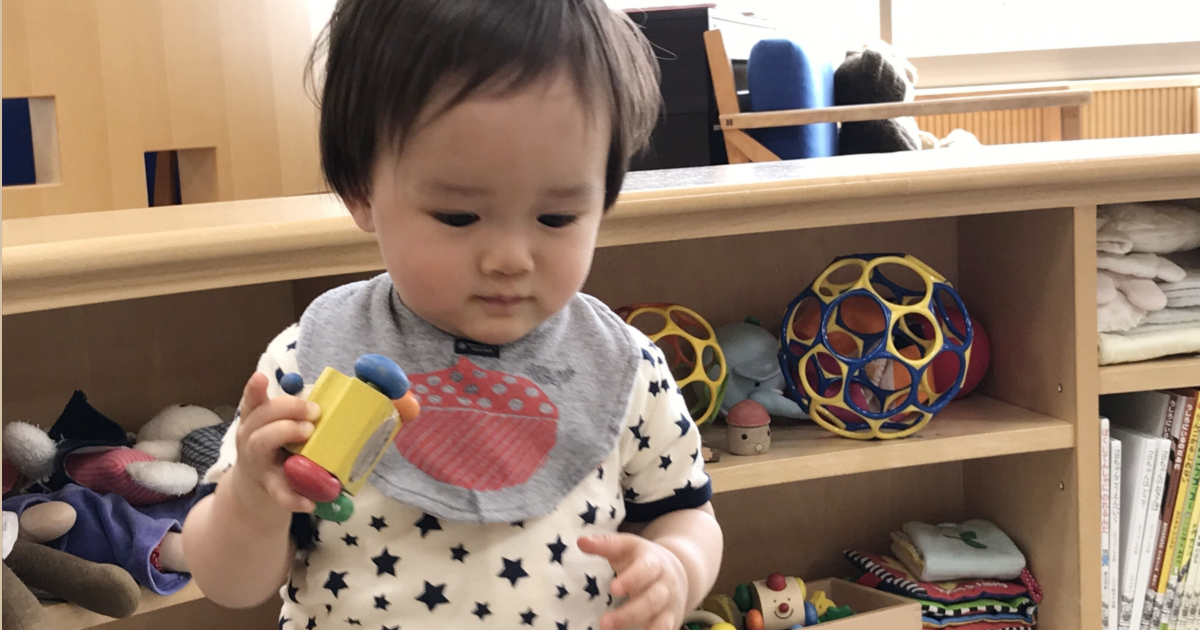 散らかるおもちゃをどうにかしたい！ 子どもでも無理なく片付けできる収納方法とは？