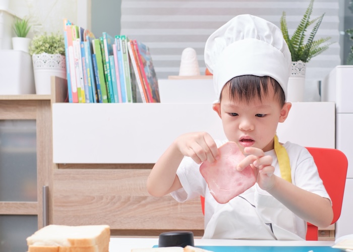 未就学児とつくる「鯉のぼりサンド」のお手伝いポイント