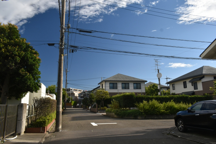 丁字路やＹ字路の周りは運気が下がる?