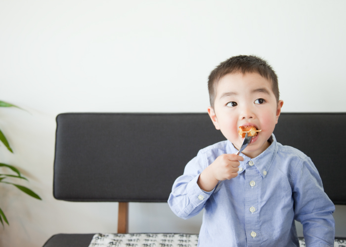 お子様にオススメの非常食とは? プロも備蓄するお菓子をご紹介