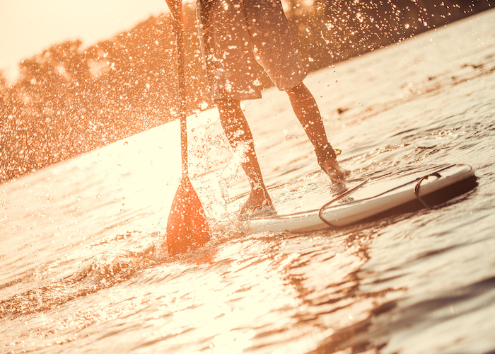 水辺の自然体験「サップ（SUP）」を一泊旅行で楽しもう