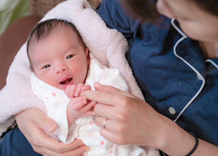 お風呂の入り方で赤ちゃんもママも睡眠の質が上がる! 親子で熟睡するための入浴法