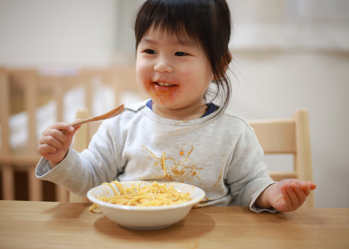 子どもと大人の味覚は違う? 子どもの偏食の原因と向き合い方